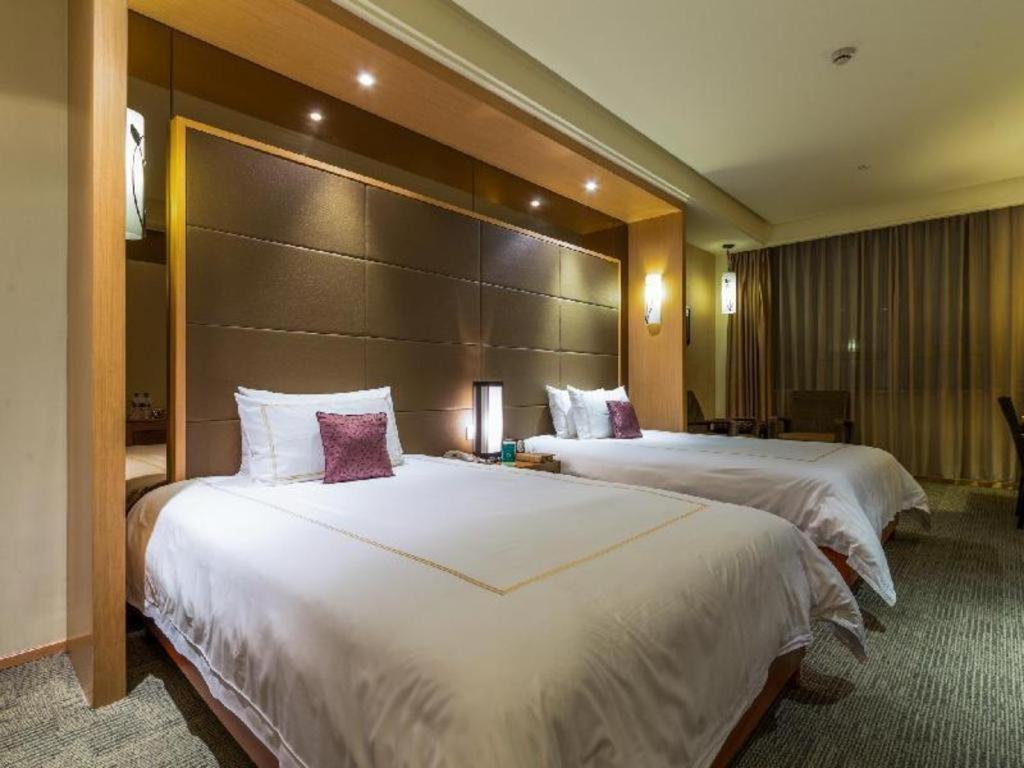 Huana Hotel Minhang Шанхай Экстерьер фото